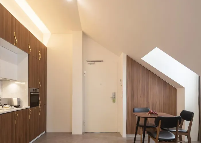 Apart-hotel Lsa Avenida By Numa