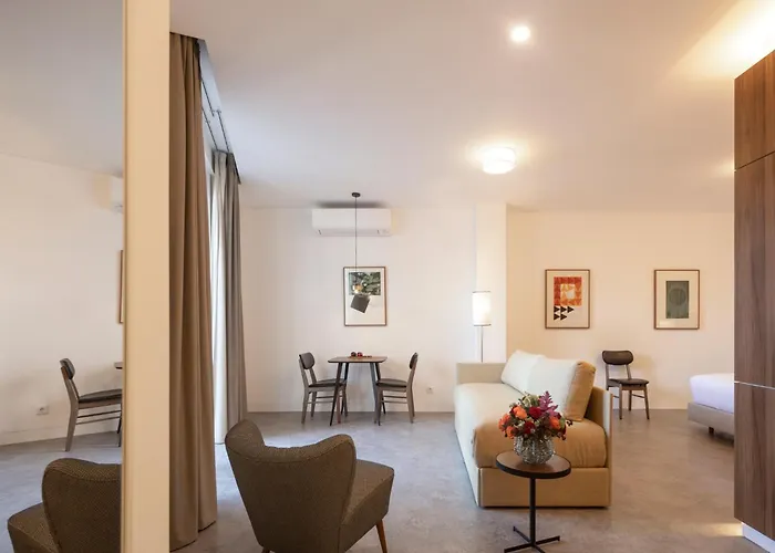 Lsa Avenida By Numa Apartahotel 4*