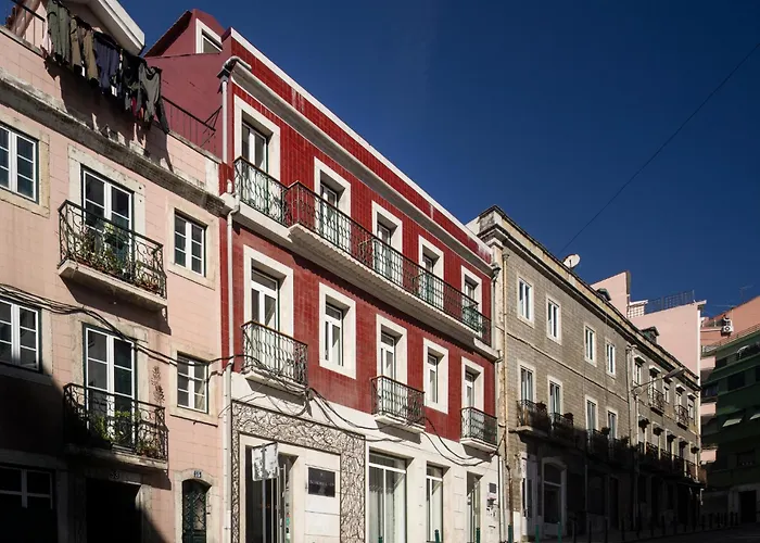 Aparthotel Lsa Avenida By Numa 4*