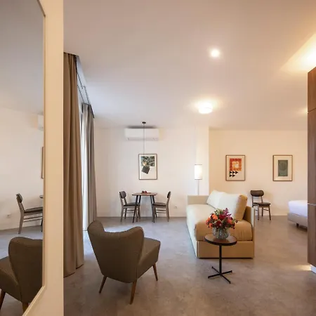 Lsa Avenida By Numa Apartmanhotel 4*